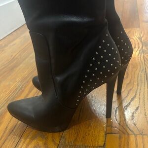 Elegant Black Studded Heeled Thigh High Boots